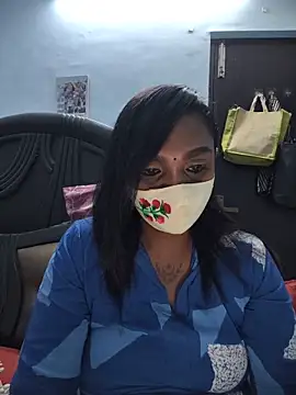 Dharshini98 online show from June 20, 1:36 pm