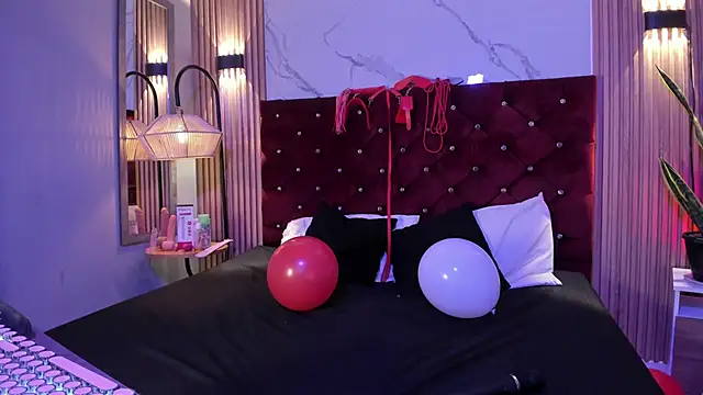 Danna-Rouse online show from February 16, 8:09 pm