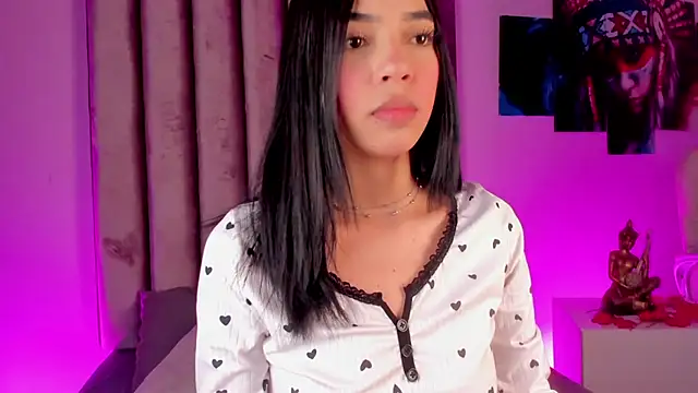 GabrielaSuarez  online show from July 25, 2:18 am