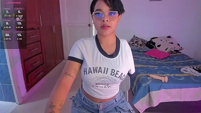 Tatiana-Jaaramillo online show from April 19, 1:22 pm