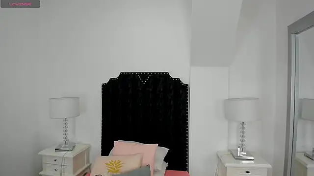 kendall jones7 online show from January 13, 8:02 pm