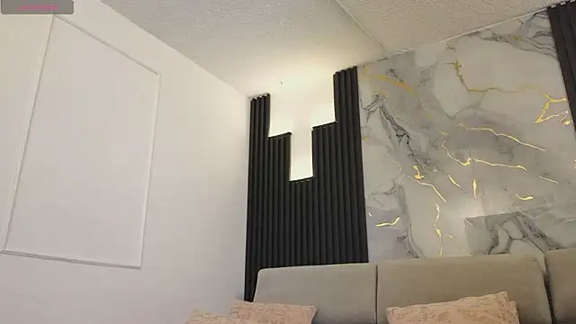 zendayavg online show from March 4, 12:23 pm