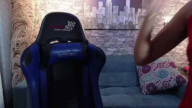 zendayavg online show from February 14, 12:07 pm