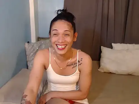 TSsexySTAR online show from April 1, 9:10 am