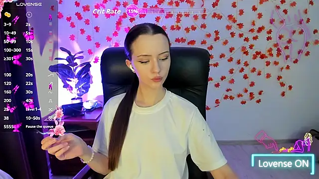 BellaVelure6767 online show from December 19, 11:41 pm