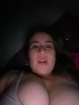 Scarlett Noire outdoors online show from November 21, 3:30 am