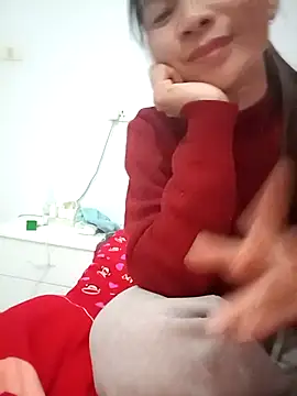 pitty mymi online show from April 1, 1:41 pm