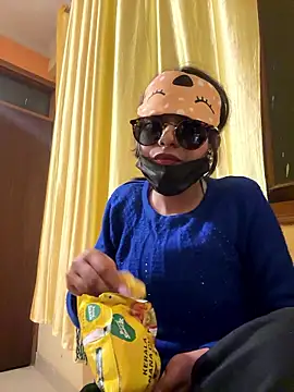 sexyayeshadesi online show from January 10, 9:08 pm