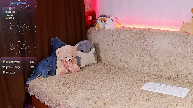 hottest tits online show from March 29, 5:34 pm