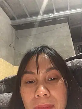 Trangbabylove online show from March 23, 5:19 pm