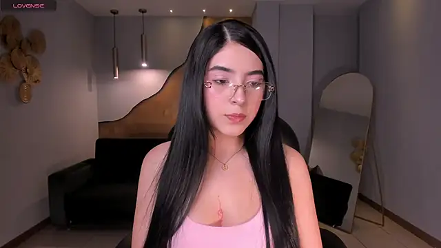 HaileyRoss  online show from June 5, 2:15 am