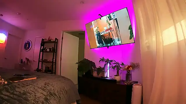 Snapshot of missalittlemasochist chatting on February 21, 10:10 pm missalittlemasochist online show from February 21, 10:10 pm