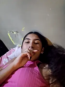 skinnyrox online show from December 2, 2:24 am