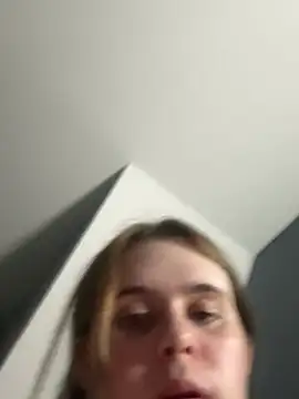 Blonde Bunny online show from March 6, 12:06 am