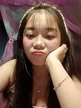 Baa-bee22 online show from August 6, 6:42 am