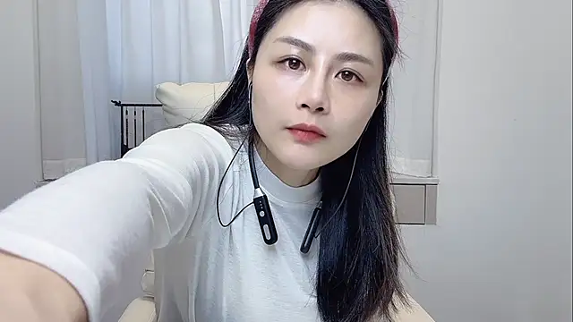 forzen-baby online show from November 26, 6:47 am