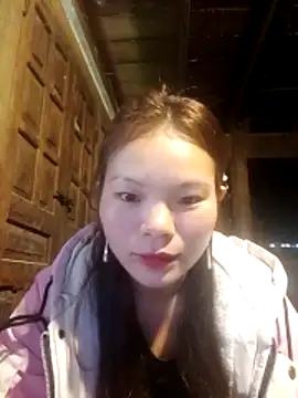 yu-zhen online show from November 18, 8:15 am