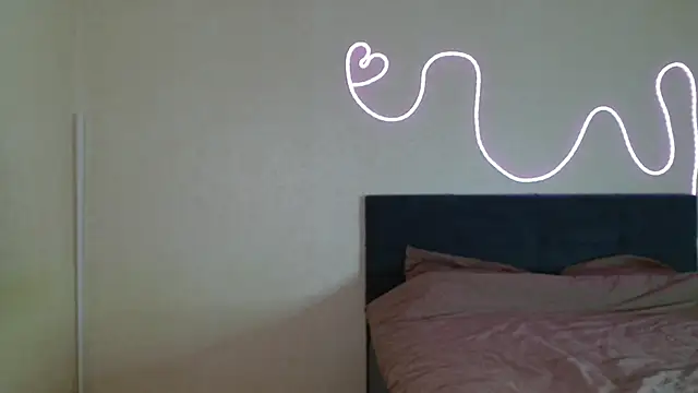 eva vuv online show from November 22, 5:26 pm