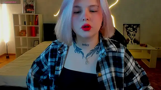 shadow  purrr online show from November 22, 1:30 am