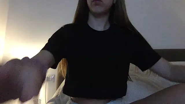 Martimartinaxx online show from June 25, 7:37 pm