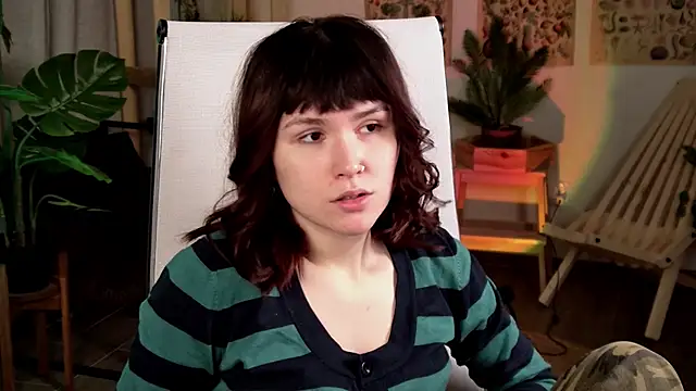 RickiOwens online show from December 15, 6:40 am