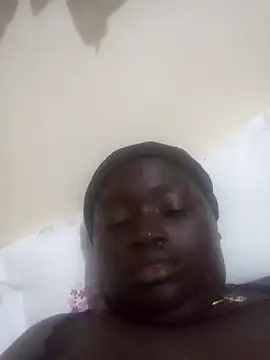 Snapshot of bigass31 chatting on November 22, 7:49 pm bigass31 online show from November 22, 7:49 pm