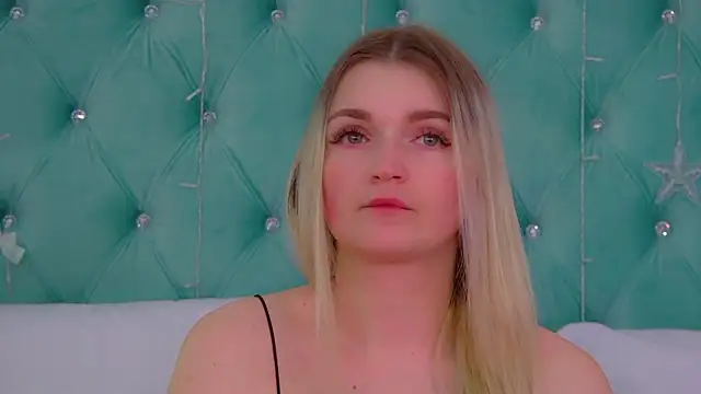 AnnyRaii online show from January 13, 6:08 am