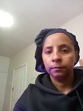 LaReineCleo online show from June 17, 10:38 am