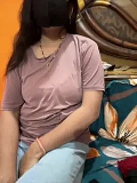 cutestpearl online show from February 3, 6:56 pm