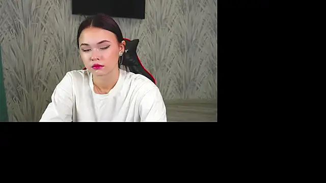 CarleeHake online show from November 21, 2:57 am