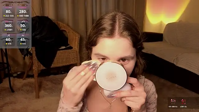 RozanneJordan online show from April 19, 5:13 pm