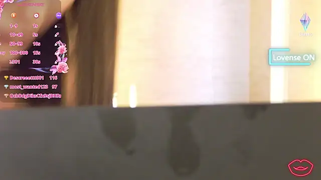 AlishaRuby online show from November 26, 7:20 am