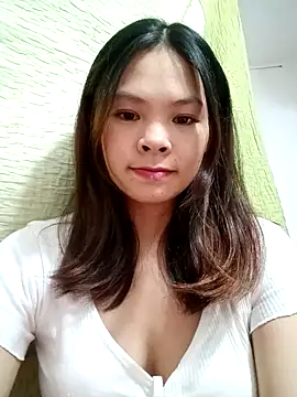 quynhquynh  online show from November 27, 2:53 pm