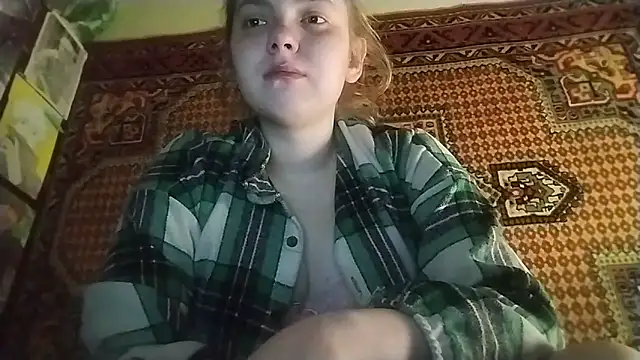 KikiBang online show from February 23, 8:52 pm