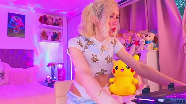 MadamBarbiee online show from January 16, 11:01 pm