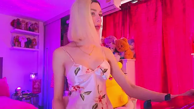 MadamBarbiee online show from December 2, 6:10 pm