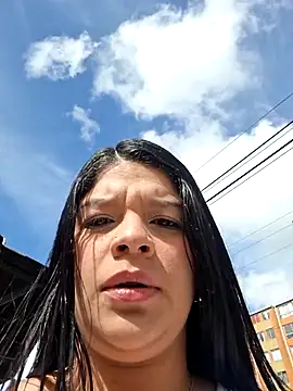 Layla-daring online show from December 3, 6:43 pm