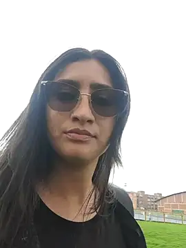 Marilyn 1-2 online show from December 13, 9:21 pm