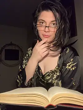 Kora Kat online show from November 25, 8:05 am