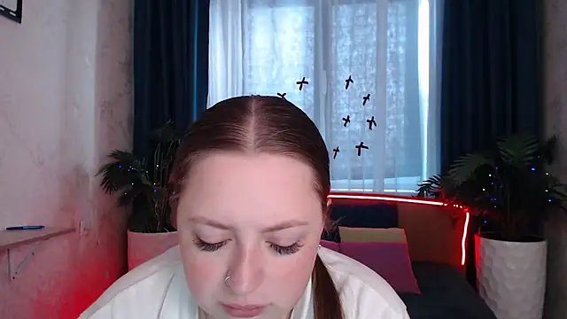 GirlPlayer online show from January 14, 8:30 am