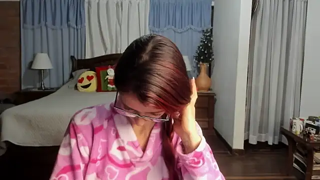 Charlotte-Willson online show from December 20, 12:47 am