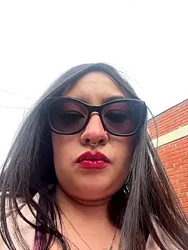 Venus 22 online show from November 24, 8:00 pm