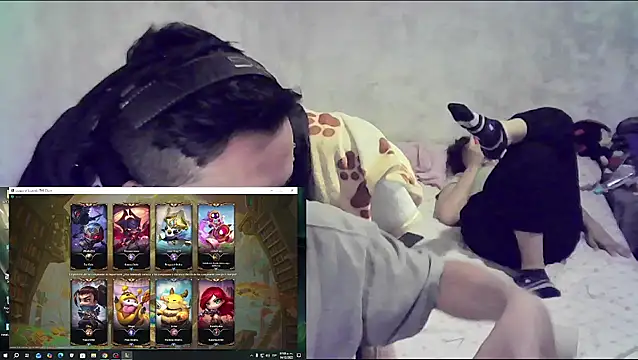 Giby Grace online show from December 15, 1:00 am