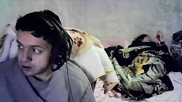 Giby Grace online show from December 14, 12:49 am