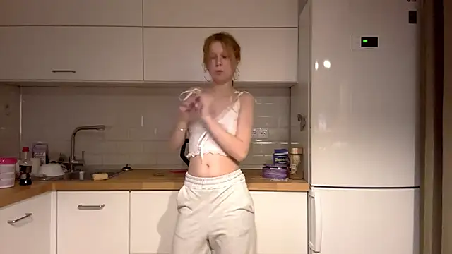 ElfriedaZwack online show from December 19, 6:00 pm