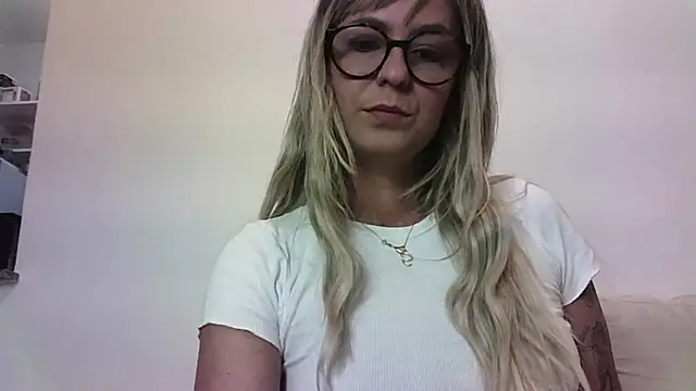 KnotBabe online show from December 22, 1:53 am