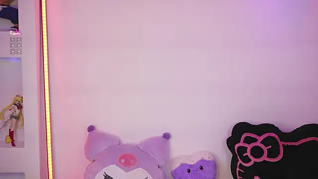 EloiseSweetxx online show from March 27, 1:01 pm