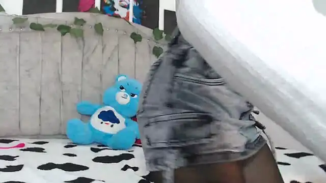 Tinyy Star online show from March 7, 5:20 pm