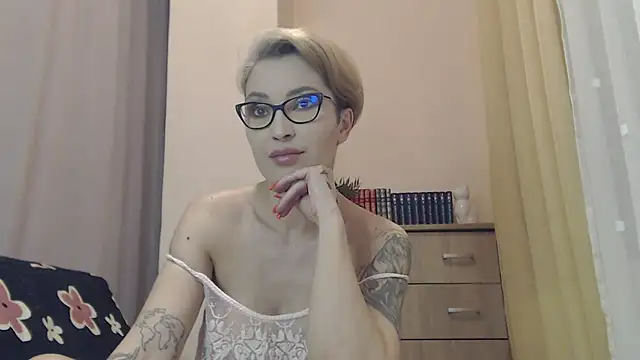 JADAPink    online show from April 18, 6:32 pm