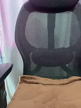 miss-Riya-00100 online show from February 16, 7:25 pm